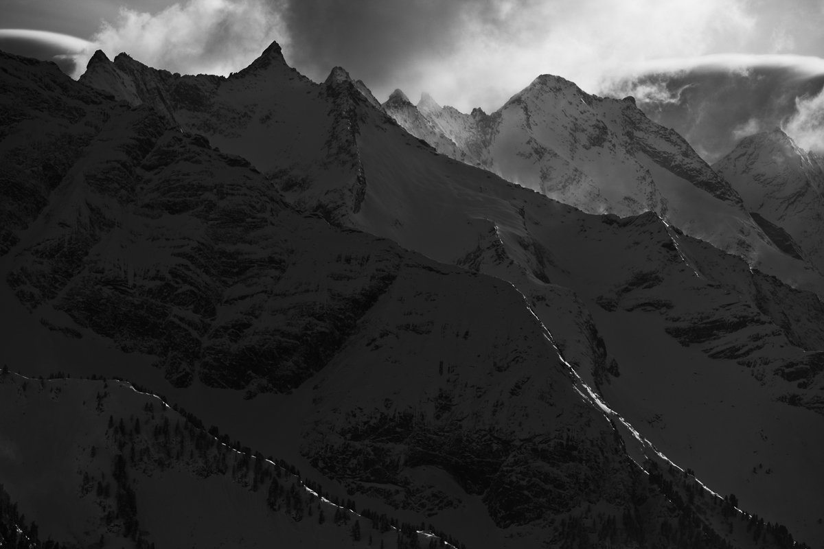 SupernaturalMountainsII-2015-1543-02